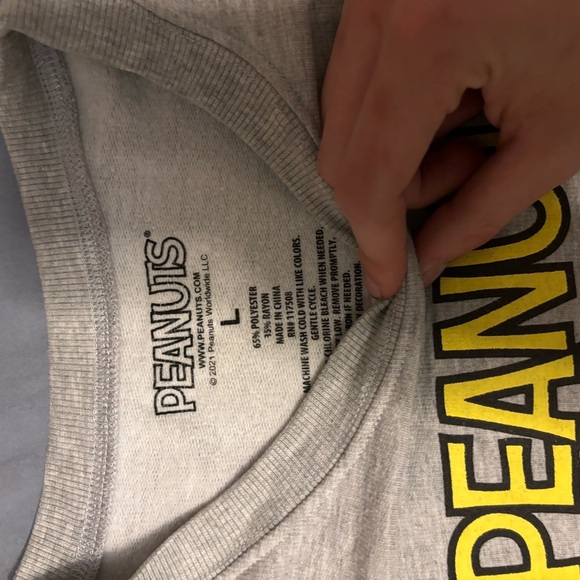 peanuts charlie brown shirt Longsleeve Large Comfy NWOT Graphic Print - Picture 4 of 10